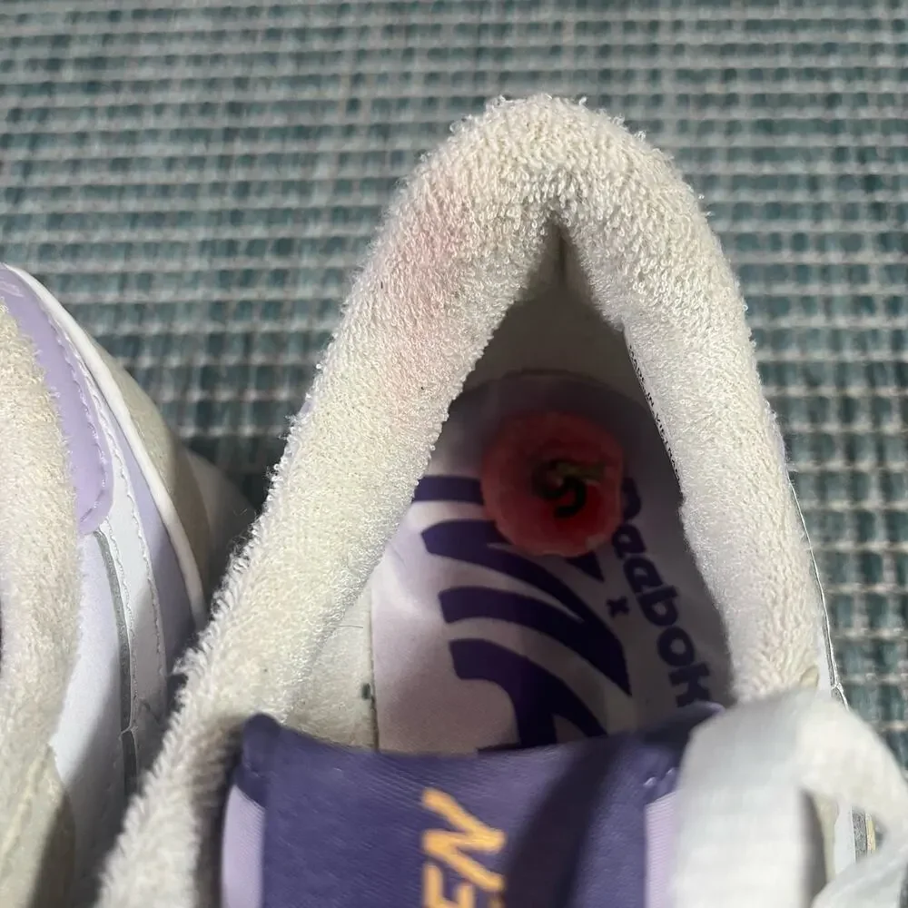 Reebok item preowned